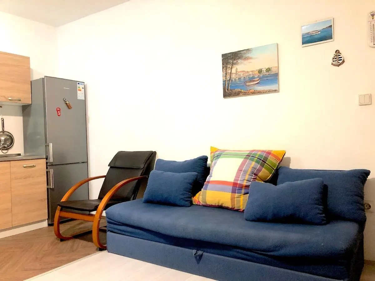 Apartments With A Parking Space Mrljane, Pasman - 20850 0*, Mrljane