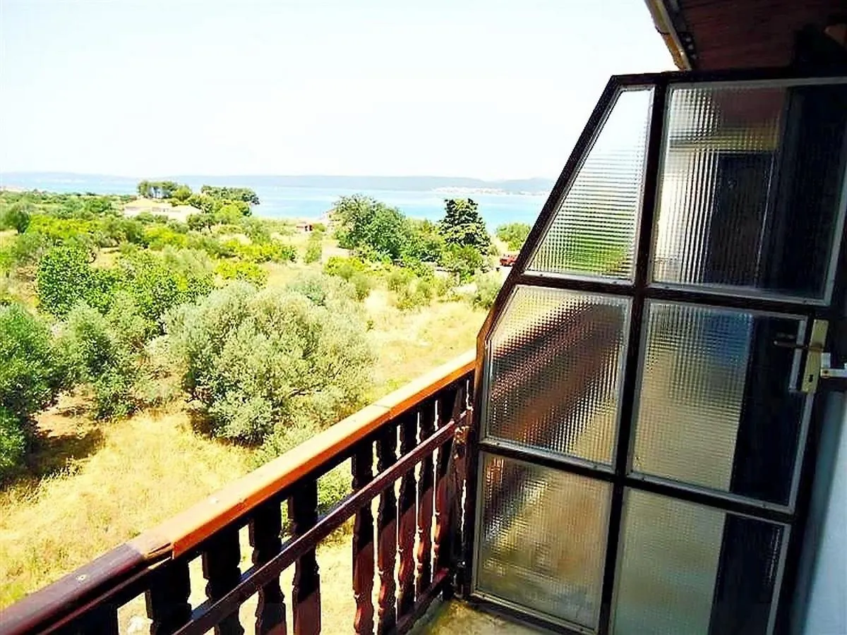 Apartments With A Parking Space Mrljane, Pasman - 20850