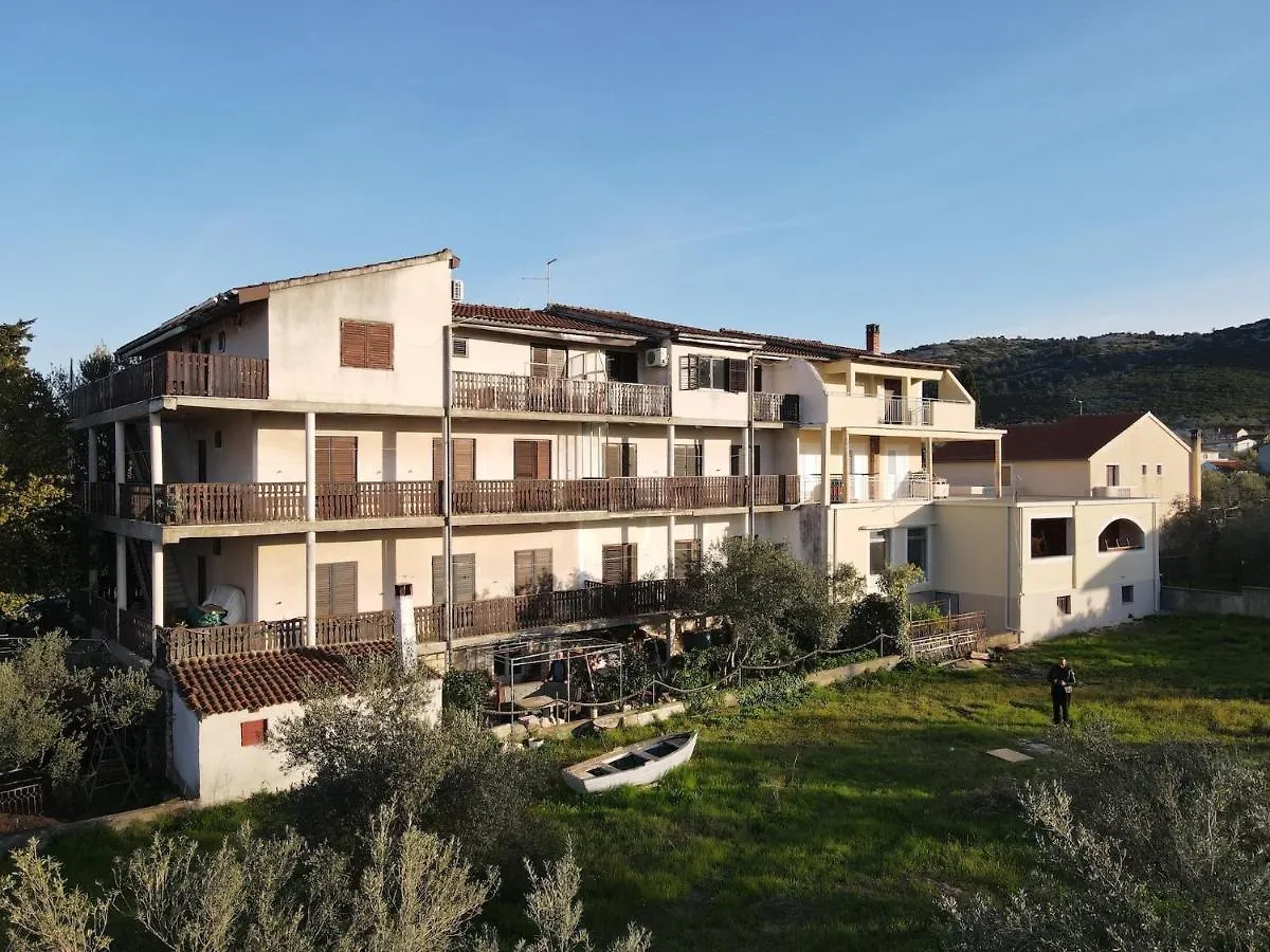Apartments With A Parking Space Mrljane, Pasman - 20850 location