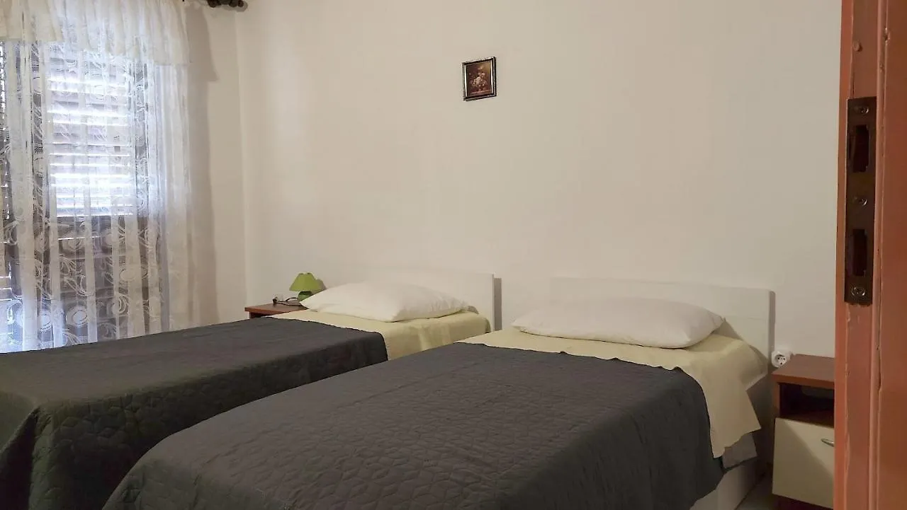 Apartments With A Parking Space Mrljane, Pasman - 20850 Hırvatistan