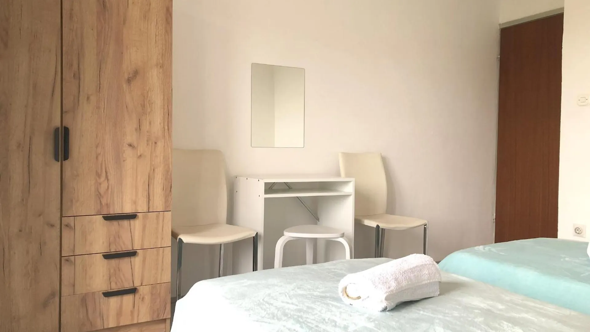 Apartments With A Parking Space Mrljane, Pasman - 20850 Hırvatistan